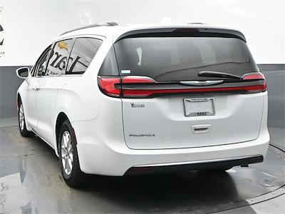 Used 2022 Chrysler Pacifica Touring L Minivan for sale #HCVP222129 - photo 2