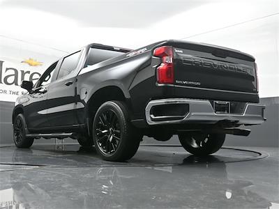 2022 Chevrolet Silverado 1500 Crew Cab 4x4 Pickup for sale #HCVP222254 - photo 2