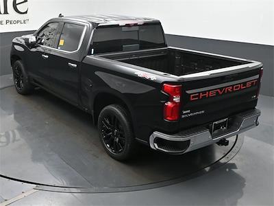 2022 Chevrolet Silverado 1500 Crew Cab 4x4 Pickup for sale #HCVP222296 - photo 2