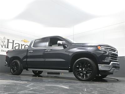 2022 Chevrolet Silverado 1500 Crew Cab 4WD Pickup for sale #HCVP222345 - photo 2