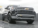 2022 Chevrolet Silverado 1500 Crew Cab 4WD Pickup for sale #HCVP222345 - photo 3
