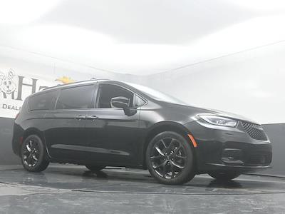 2023 Chrysler Pacifica FWD Minivan for sale #HCVP232422 - photo 2