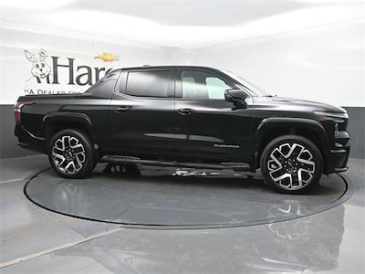 2024 Chevrolet Silverado EV Crew Cab AWD Pickup for sale #HCVP242711 - photo 1