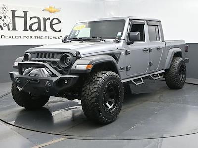 Used 2020 Jeep Gladiator - photo 1