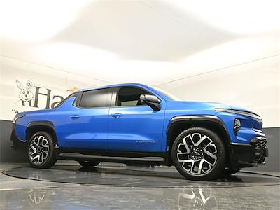 2025 Chevrolet Silverado EV Crew Cab AWD Pickup for sale #HCVP252485 - photo 1