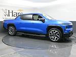 2025 Chevrolet Silverado EV Crew Cab AWD Pickup for sale #HCVP252485 - photo 8
