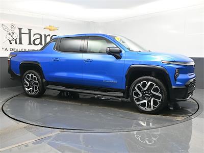 Used 2025 Chevrolet Silverado EV RST Crew Cab for sale #HCVP252508 - photo 1