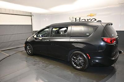 2019 Chrysler Pacifica FWD Minivan for sale #HCVTKR667458 - photo 2