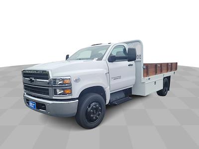 2024 Chevrolet Silverado 5500 Regular Cab DRW RWD Flatbed Truck for sale #248416 - photo 1
