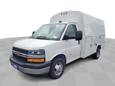 New 2025 Chevrolet Express 3500 11' Royal Steel Service Utility Van for sale #258110 - photo 1