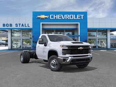 New 2025 Chevrolet Silverado 3500 Work Truck Regular Cab Cab Chassis for sale #258262 - photo 1