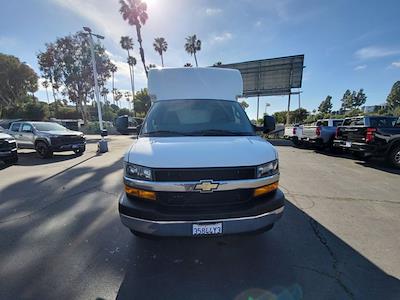 Used 2022 Chevrolet Express 3500 - photo 1