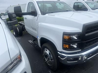 2023 Chevrolet Silverado 6500 Regular Cab DRW RWD Cab Chassis
