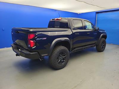 2025 Chevrolet Colorado Crew Cab 4WD Pickup for sale #25-6201 - photo 2