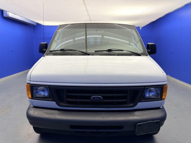Used 2007 Ford E-250 - photo 7