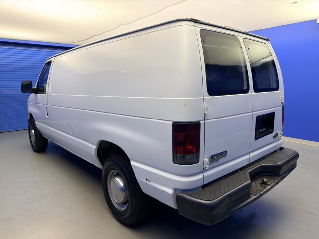 Used 2007 Ford E-250 - photo 9