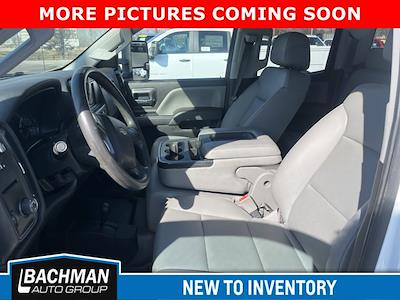 Used 2019 Chevrolet Silverado 2500 - photo 1