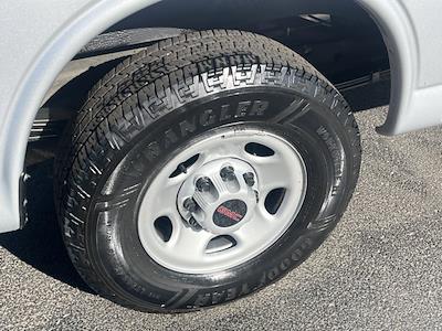 Used 2023 GMC Savana 2500 - photo 1