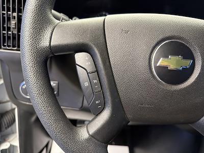 Used 2024 Chevrolet Express 2500 - photo 2