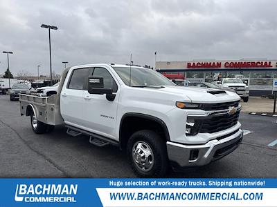 Used 2024 Chevrolet Silverado 3500 Crew Cab Flatbed Truck for sale #SP22729 - photo 1