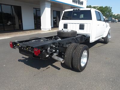 New 2025 Ram 5500 Big Horn Crew Cab 4x4 60 CA Cab Chassis for sale #20389 - photo 2