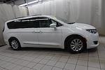 2019 Chrysler Pacifica FWD Minivan for sale #KR554639 - photo 3