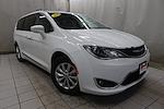 2019 Chrysler Pacifica FWD Minivan for sale #KR554639 - photo 1