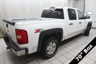Used 2007 Chevrolet Silverado 1500 LT Crew Cab for sale #T1140852A - photo 2