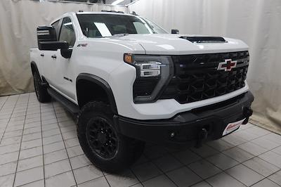 Used 2024 Chevrolet Silverado 2500 ZR2 Crew Cab for sale #T1144985A - photo 1