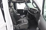 2020 Jeep Gladiator Crew Cab 4x4 Pickup for sale #TH075847A1 - photo 10
