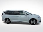 2017 Chrysler Pacifica FWD Minivan for sale #TU071187B - photo 2