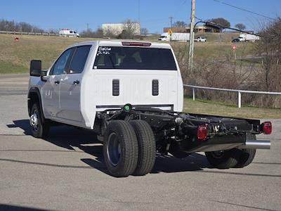 New 2025 GMC Sierra 3500 Pro Crew Cab 4WD Cab Chassis for sale #150650 - photo 2