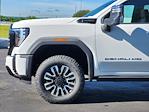 2025 GMC Sierra 2500 Crew Cab 4WD Pickup for sale #151907 - photo 5