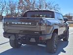 New 2025 GMC Hummer EV Pickup 2X Crew Cab 4WD Pickup for sale #152266 - photo 2