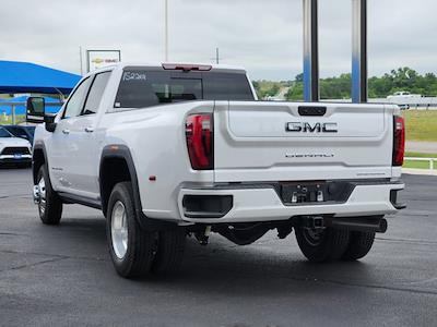 New 2025 GMC Sierra 3500 Denali Ultimate Crew Cab 4WD Pickup for sale #152268 - photo 2
