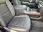 2025 GMC Sierra 2500 Crew Cab 4WD Pickup for sale #152374 - photo 10