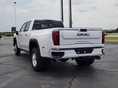 New 2025 GMC Sierra 3500 Denali Ultimate Crew Cab 4WD Pickup for sale #152444 - photo 2