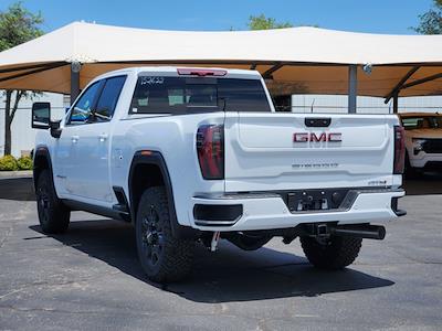 2025 GMC Sierra 2500 Crew Cab 4WD Pickup for sale #152622 - photo 2