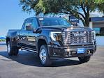 New 2025 GMC Sierra 3500 Denali Ultimate Crew Cab 4WD Pickup for sale #152741 - photo 3