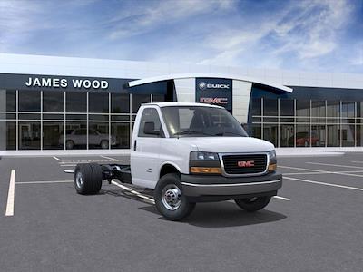 2025 GMC Savana 3500 DRW RWD Cutaway for sale #152847 - photo 1
