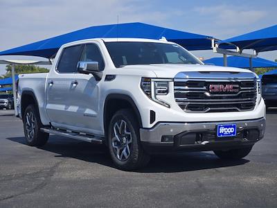 New 2025 GMC Sierra 1500 SLT Crew Cab 4WD Pickup for sale #153114 - photo 2
