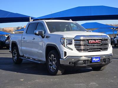 New 2026 GMC Sierra 1500 SLT Crew Cab for sale #161612 - photo 1