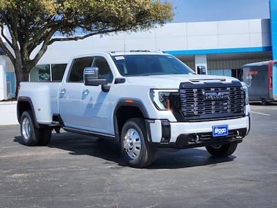 New 2026 GMC Sierra 3500 - photo 1