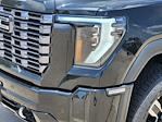 2025 GMC Sierra 2500 Crew Cab 4WD Pickup for sale #253084 - photo 6