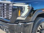 Used 2025 GMC Sierra 2500 Denali Ultimate Crew Cab for sale #261345A1 - photo 5
