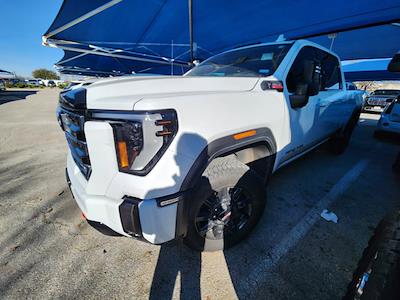 Used 2024 GMC Sierra 2500 - photo 1