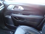 Used 2022 Chrysler Pacifica Touring L Minivan for sale #33278 - photo 11