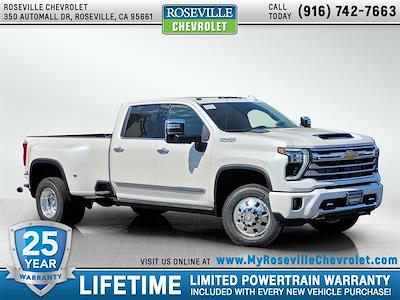 2025 Chevrolet Silverado 3500 Crew Cab 4WD Pickup for sale #250926 - photo 1