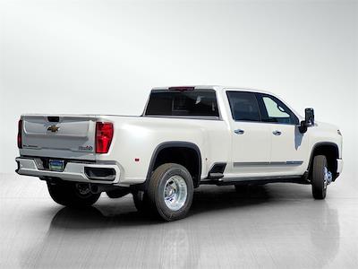 2025 Chevrolet Silverado 3500 Crew Cab 4WD Pickup for sale #250926 - photo 2
