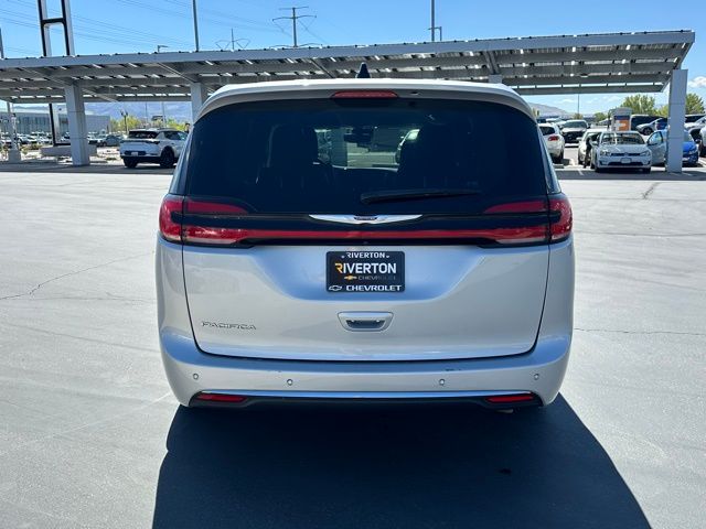 Used 2024 Chrysler Pacifica - photo 25